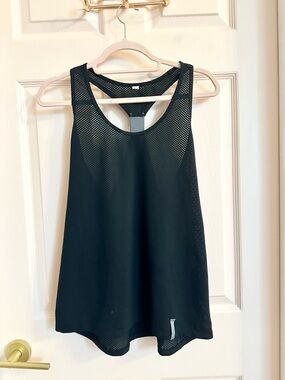 Black under armour workout tank